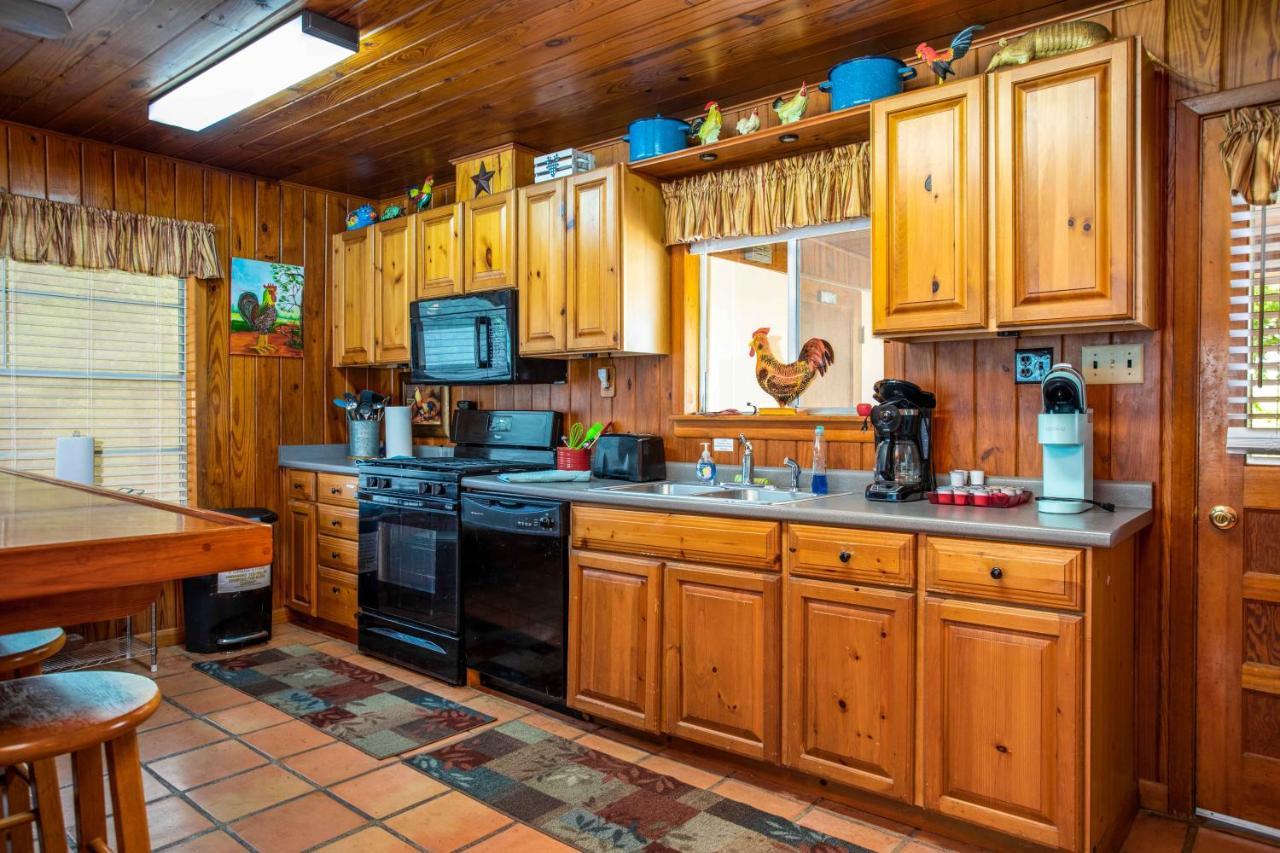 River Ridge Bandera Cabin Екстер'єр фото